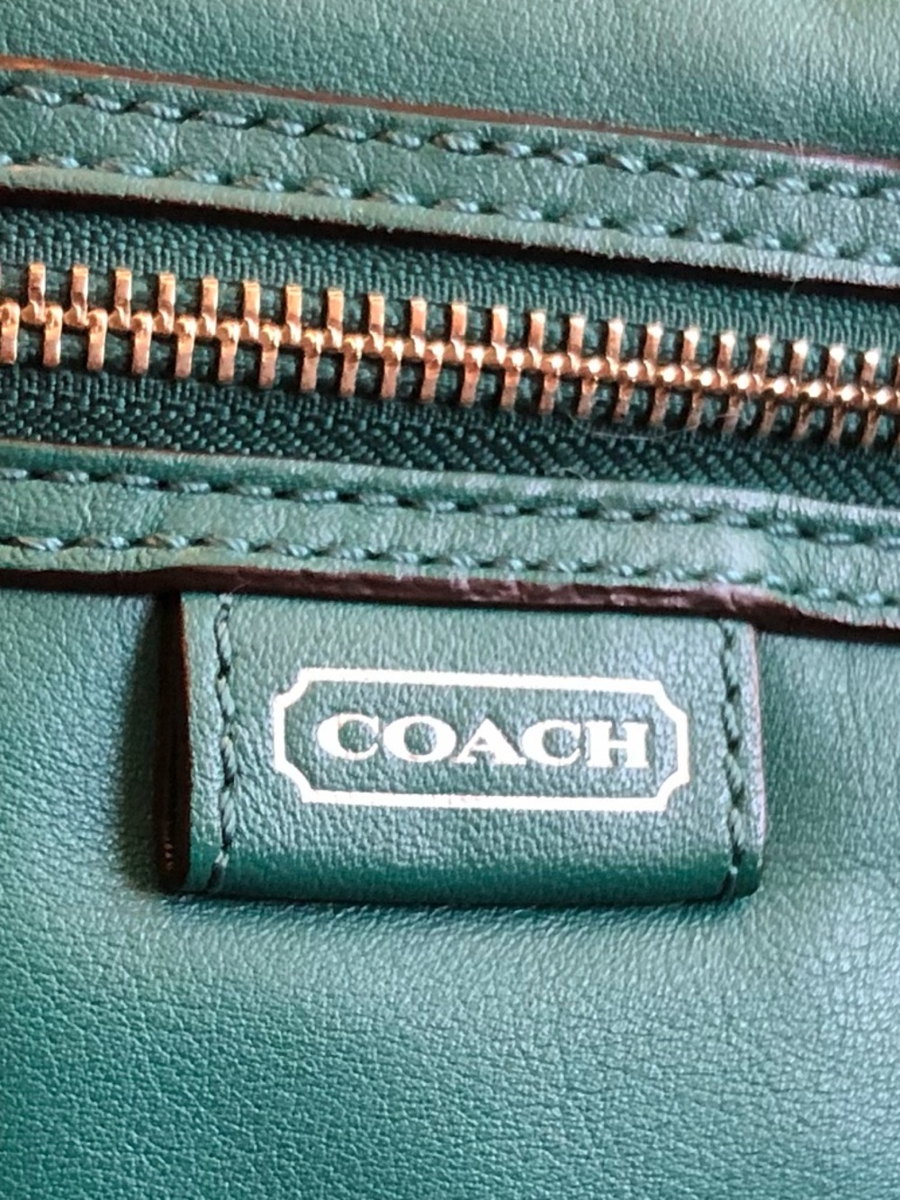 COACH Jade Green Leather Drawstring Shoulder Bag - Picture 4 of 14